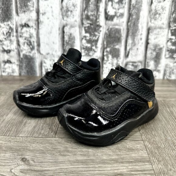 NIKE Air Jordan 11 CMFT Low Shoes Sneakers CZ0906-007 Infant Toddler Size 6C - Picture 5 of 8